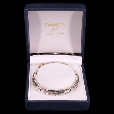 Lot 1297 - An Italian Chimento two-colour 18 ct gold...