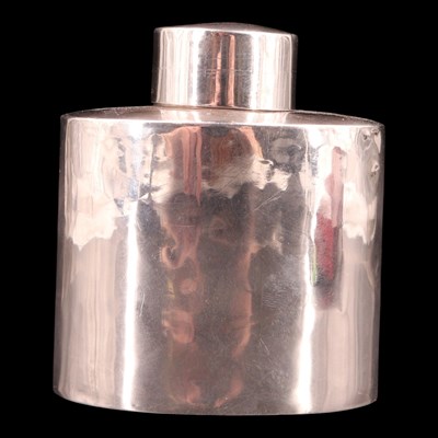 Lot 1137 - An Edwardian silver tea caddy, George Nathan...