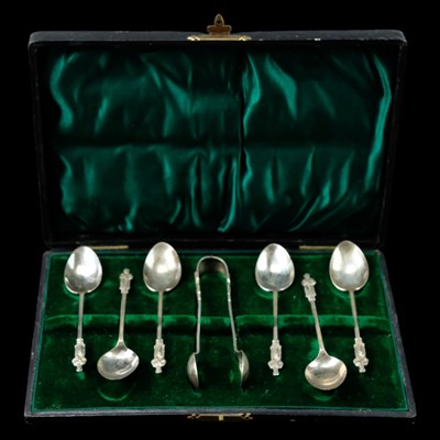 Lot 1139 - A cased set of six Edwardian "Apostle" silver...