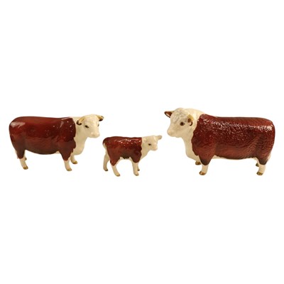 Lot 1089 - A Beswick Hereford cattle group, including...