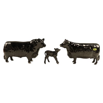 Lot 1090 - A Beswick Aberdeen Angus cattle...
