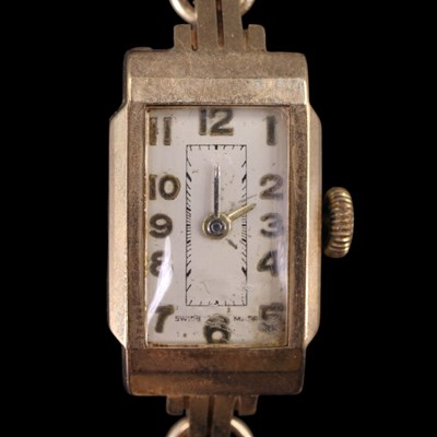 Lot 1573 - A 1920s lady's 9 ct gold wristlet watch, 14 mm...