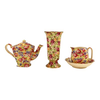 Lot 984 - A Royal Winton Chintz "Royalty" bachelors...
