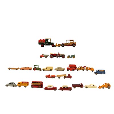 Lot 789 - A group of diecast toy cars and other vehicles,...