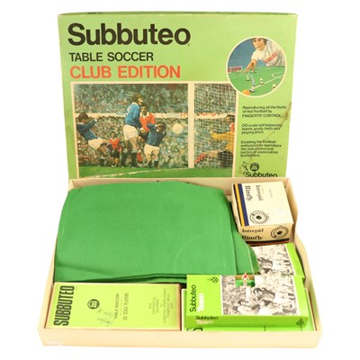Lot 816 - [football] A Subbuteo Club Edition table...