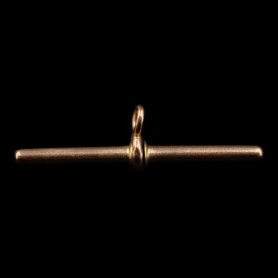Lot 1533 - An early 20th Century 9 ct rose-gold watch...