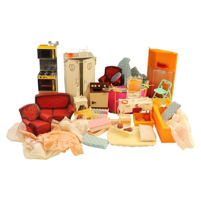 Lot 825 - A quantity of 1960s and later Pedigree Sindy...