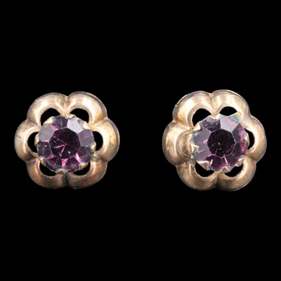 Lot 1486 - A pair of amethyst-coloured paste and yellow...