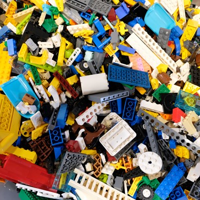Lot 772 - A large quantity of loose LEGO sets, including...