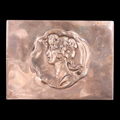 Lot 1192 - An early 20th Century Art Nouveau silver...