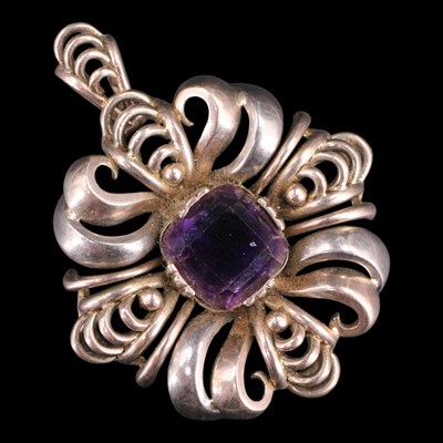 Lot 1506 - A late 19th / early 20th Century amethyst and...