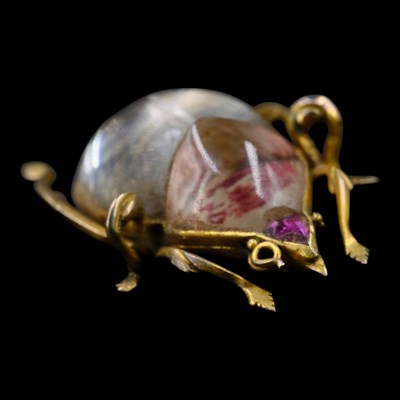 Lot 1508 - A Georgian / Victorian gold bug or insect...
