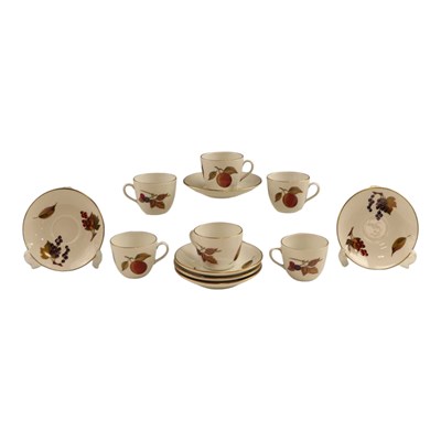 Lot 1014 - A set of six Royal Worcester "Evesham" tea...