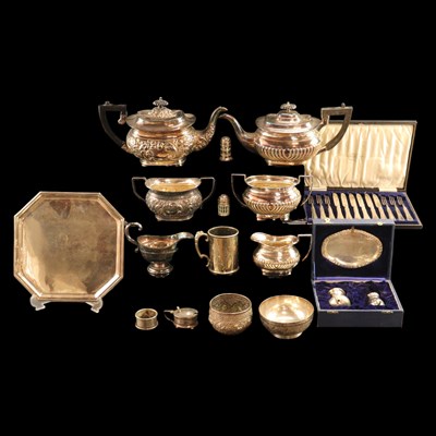 Lot 1245 - A group of electroplate including a cased set...