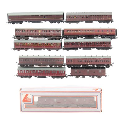 Lot 733 - A group of Corgi diecast trailer...