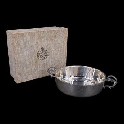 Lot 1074 - A boxed 1930s silver two-handled bowl, having...
