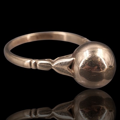 Lot 1265 - A late 20th Century Modernist orb...