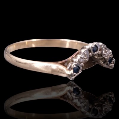 Lot 1331 - A vintage sapphire and diamond stackable...