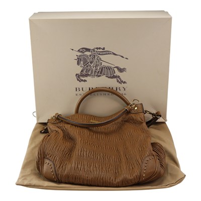 Lot 804 - A Burberry Hadwin lambskin ruched leather hobo...