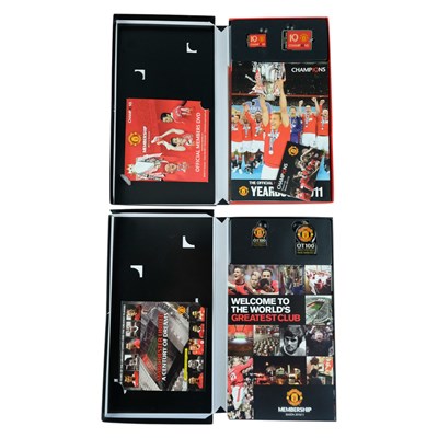 Lot 543 - A Manchester United Football Club 2011-2012...