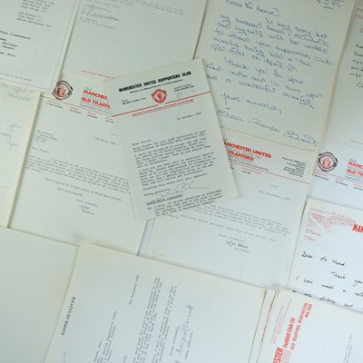 Lot 546 - A quantity of Manchester United supporters...