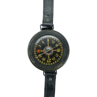 Lot 143 - A German Third Reich Luftwaffe aircrew AK39...