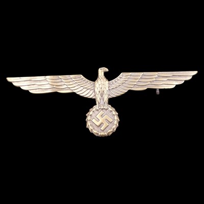 Lot 58 - A German Third Reich Army officer's summer...