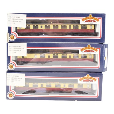 Lot 729 - Three Bachmann Branch-line OO gauge "63'...