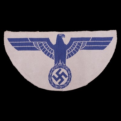 Lot 69 - A German Third Reich Kriegsmarine sports vest...