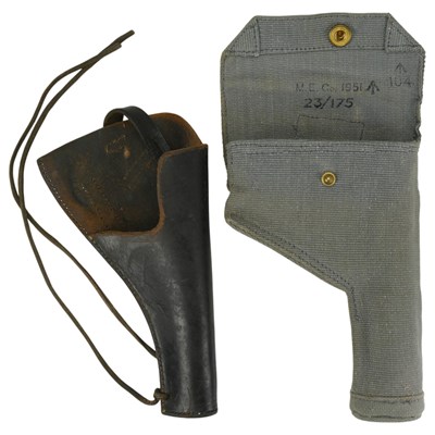 Lot 183 - An RAF 1937 pattern pistol holster, together...