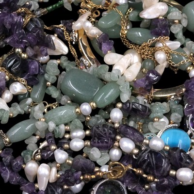 Lot 1437 - A group of vintage and contemporary costume...