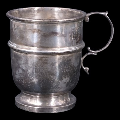 Lot 1076 - A 1930s silver Christening cup, having a...