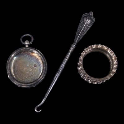 Lot 1093 - A George V silver napkin ring, together with a...
