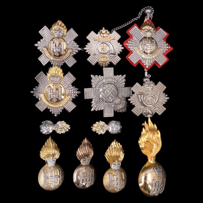 Lot 14 - A group of QEII Highland Light Infantry...