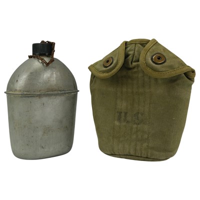 Lot 190 - A 1943 US Army canteen and webbing pouch