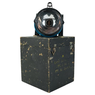 Lot 200 - An RAF Signalling Lamp, Type B Mk 2