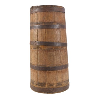 Lot 907 - A tall coopered oak stick stand, 60 cm