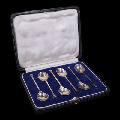 Lot 1162 - A cased set of six 1920s silver seal-top...