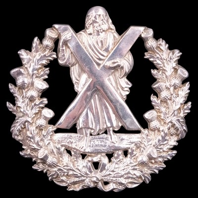 Lot 24 - A Queen's Own Cameron Highlanders officer's...