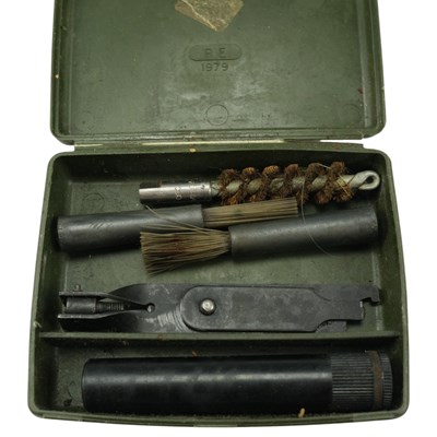 Lot 195 - A 1979 L1A1 Self-Loading Rifle / SLR cleaning kit