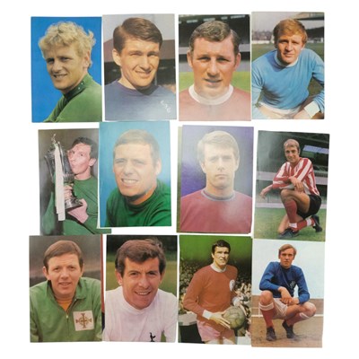 Lot 542 - A 1970 D C Thompson "The Great Stars of...