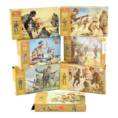 Lot 670 - A group of boxed Airfix Second World War toy...