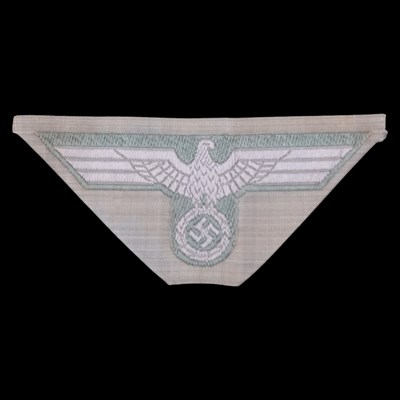 Lot 76 - A German Third Reich Army machine-woven field...
