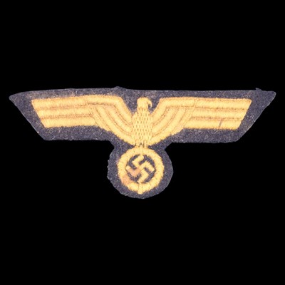 Lot 92 - A German Third Reich Kriegsmarine woven tunic...