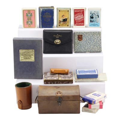 Lot 764 - A large group of vintage games, including...
