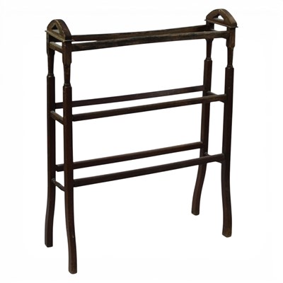 Lot 1638 - A late Victorian / early 20th Century mahogany...